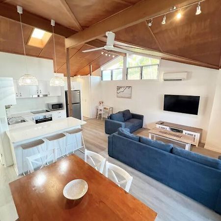 The Villas - Hervey Bay - 2 Separate Villas Urangan Extérieur photo